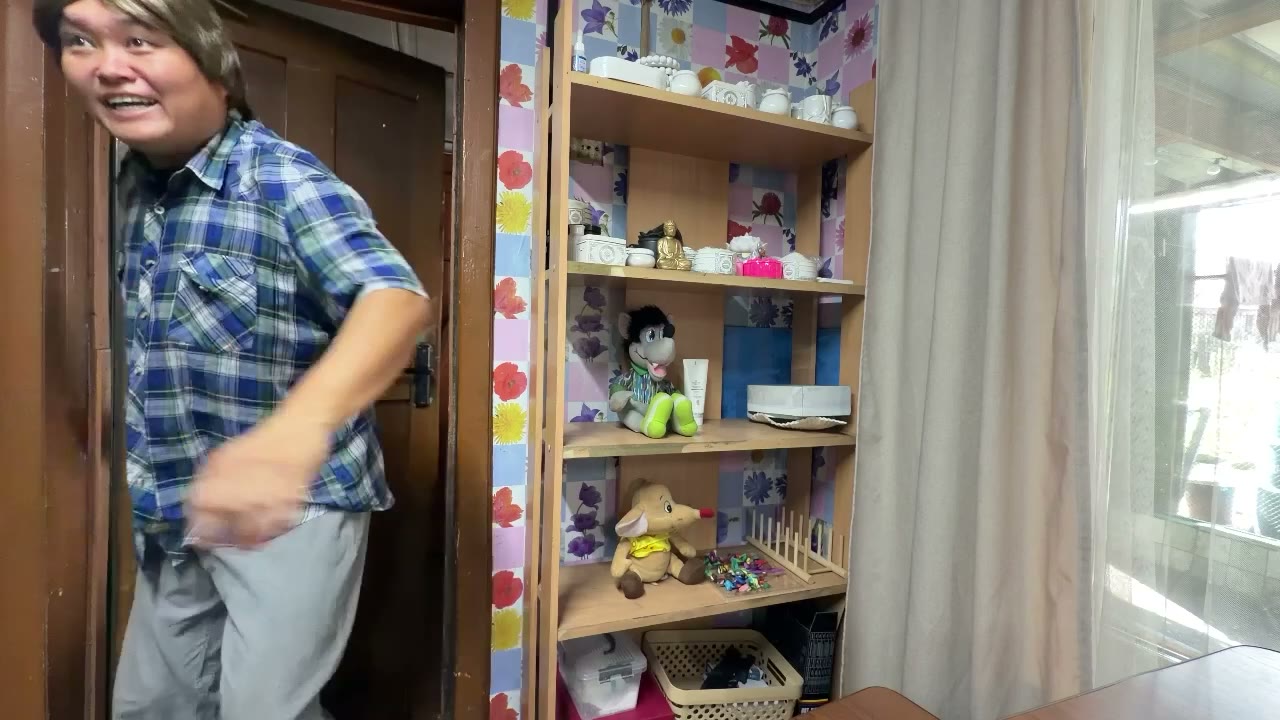 Люда дыштанып чоруур дээн.